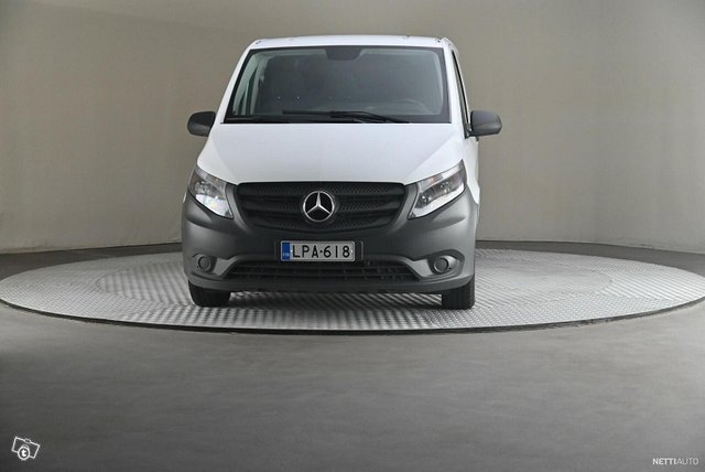 Mercedes-Benz Vito 3