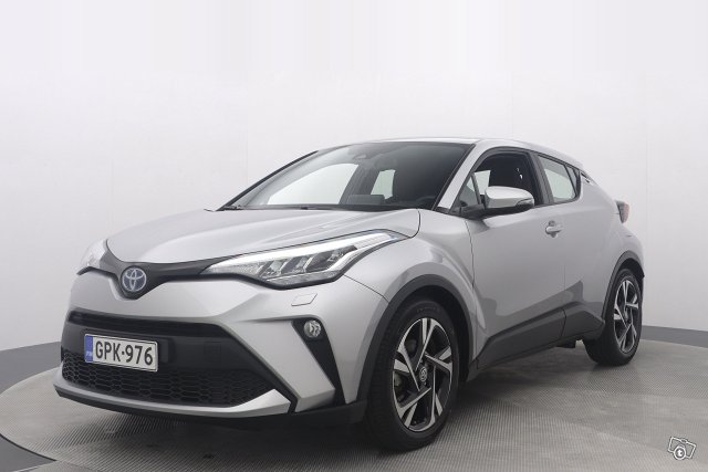 TOYOTA C-HR 1