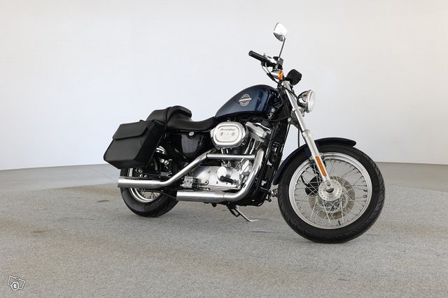 Harley-Davidson Sportster 2