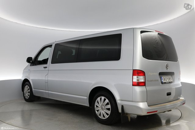 VOLKSWAGEN Transporter 4