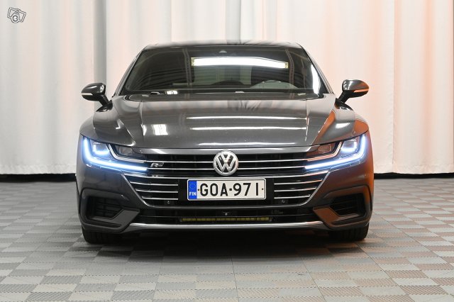 Volkswagen Arteon 2