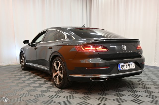 Volkswagen Arteon 5