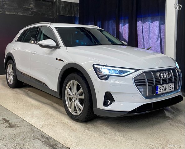 Audi E-tron