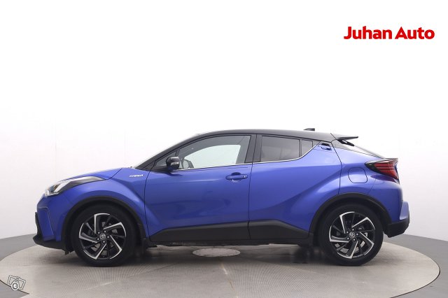 TOYOTA C-HR 5