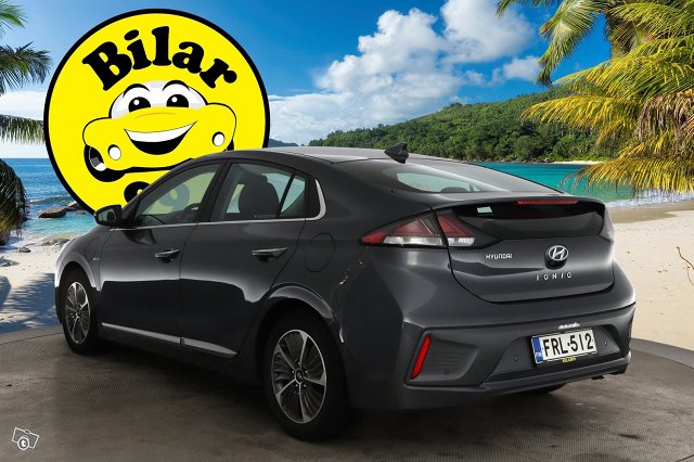 Hyundai IONIQ PLUG-IN 3