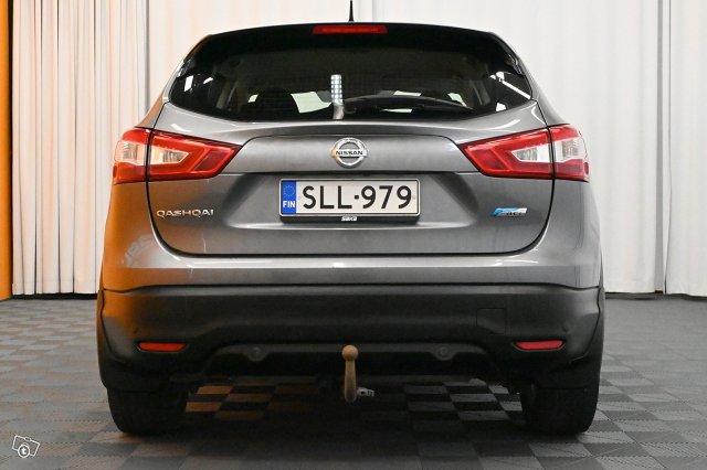 Nissan Qashqai 6