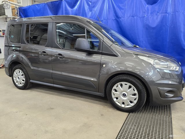 Ford Tourneo Connect 4