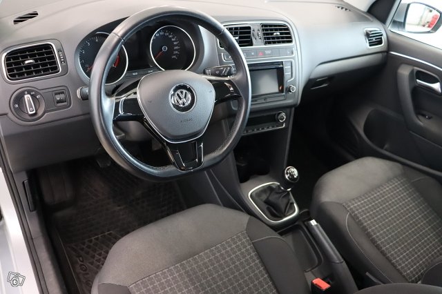 Volkswagen Polo 11