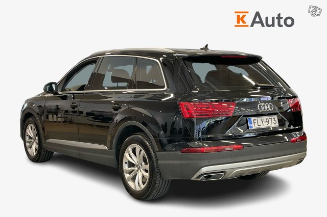 AUDI Q7 2