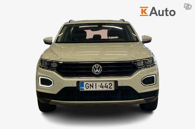 Volkswagen T-Roc 4