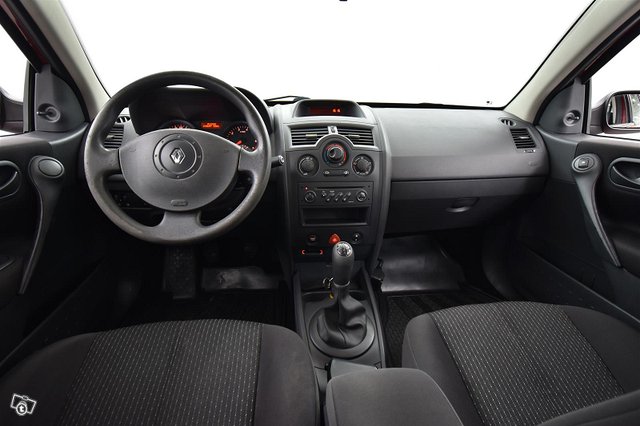 RENAULT Megane 17