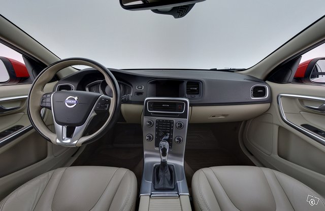 Volvo S60 11