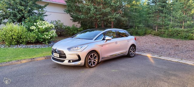 Citroen DS5