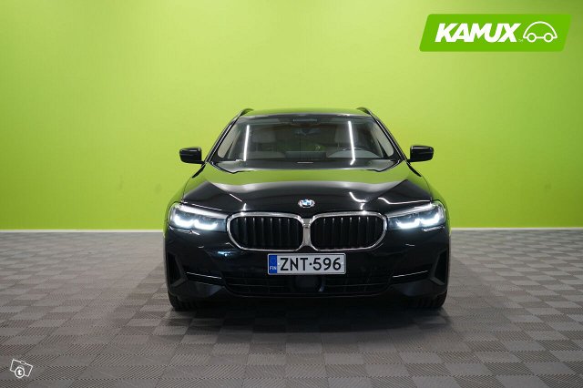 BMW 520 11