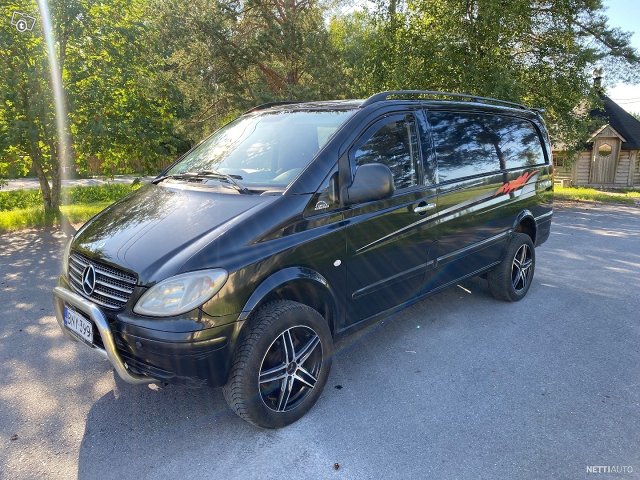 Mercedes-Benz Vito 2