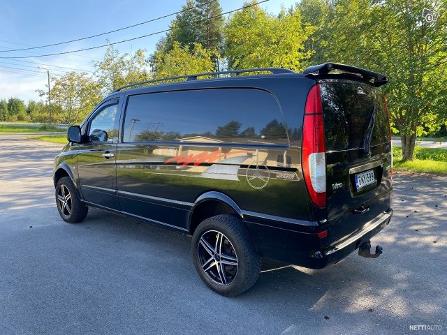 Mercedes-Benz Vito 5