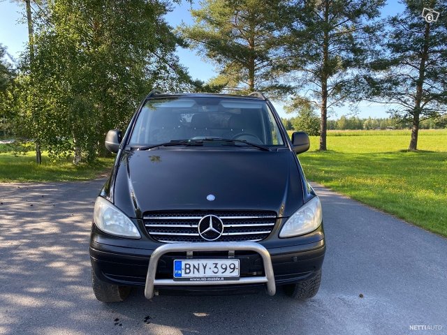 Mercedes-Benz Vito 10