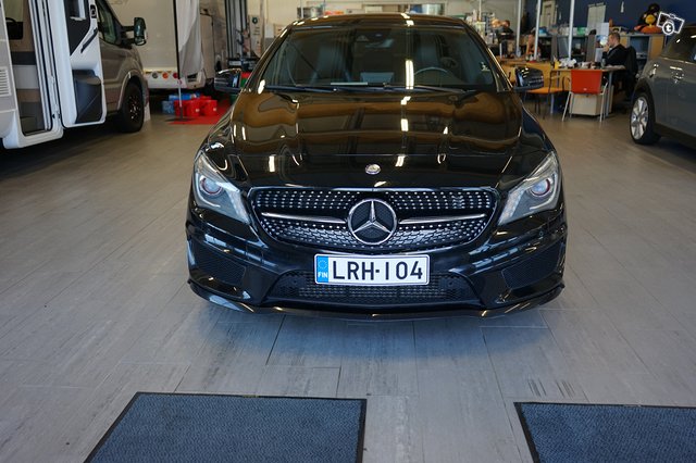 Mercedes-Benz CLA 2