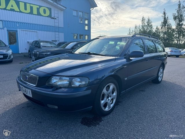 Volvo V70