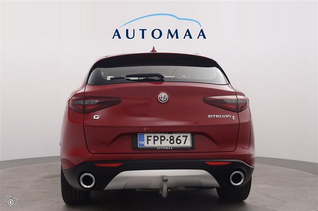 ALFA ROMEO STELVIO 8