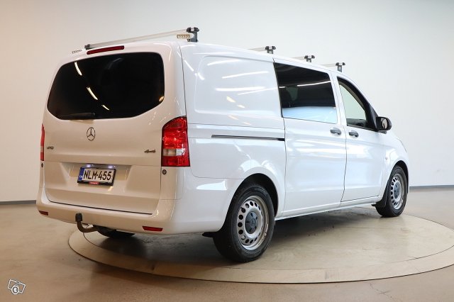 Mercedes-Benz Vito 5