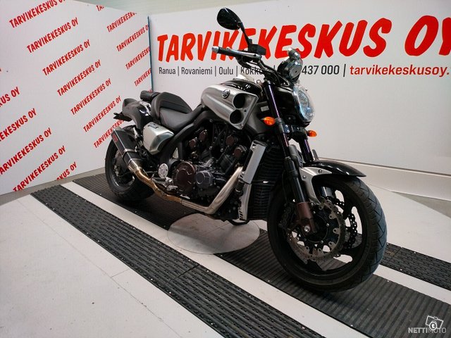 Yamaha V-Max 2