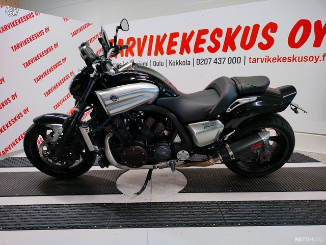 Yamaha V-Max 7