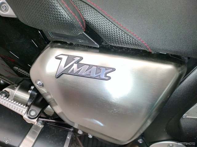 Yamaha V-Max 23