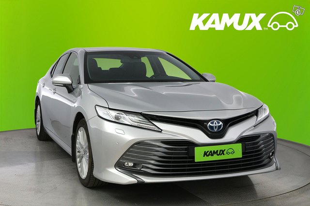 Toyota Camry 8