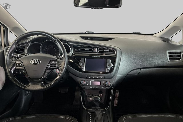 Kia Cee'd 13