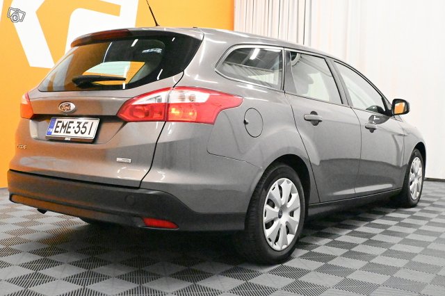 Ford Focus 5