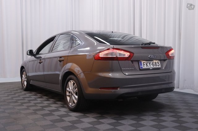 Ford Mondeo 5