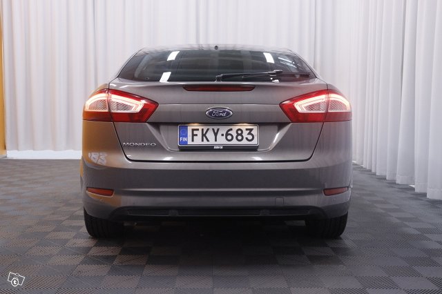 Ford Mondeo 7