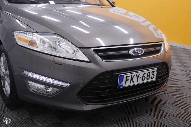 Ford Mondeo 10