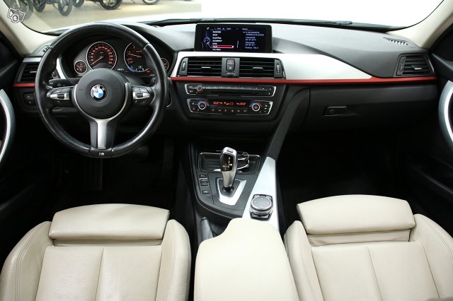 BMW 320 15