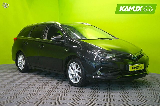 Toyota Auris 1