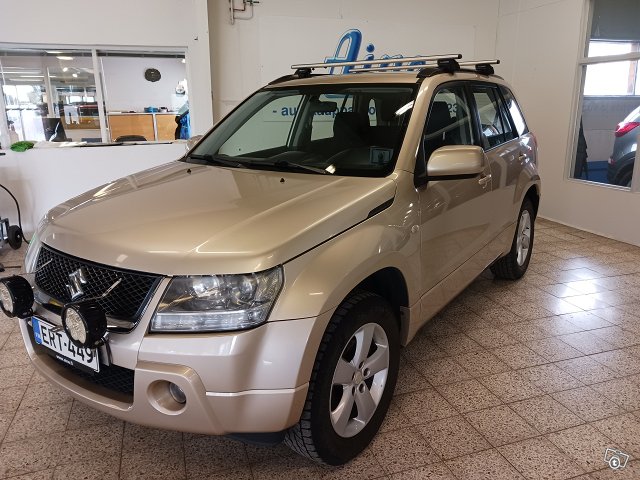 SUZUKI GRAND VITARA