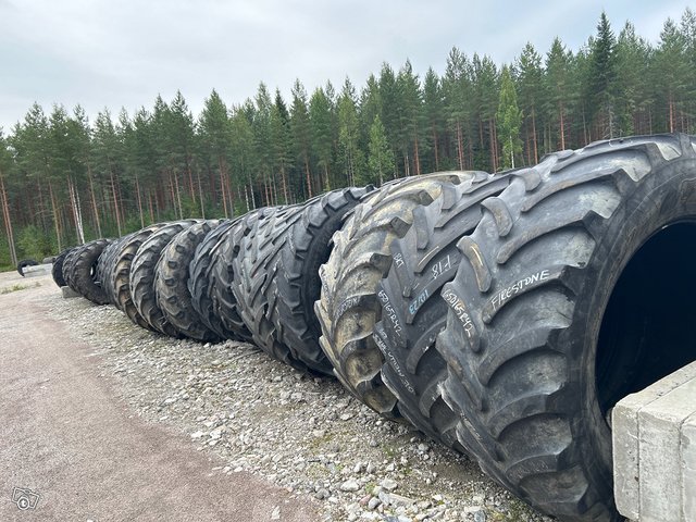 650/65R42 käytettyjä traktorin renkaita kymmeniä 5