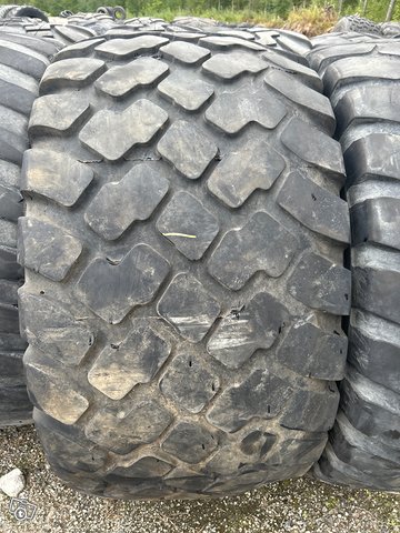 650/55R26.5 käytettyjä renkaita kymmeniä 4