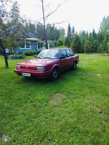 Nissan Bluebird 1