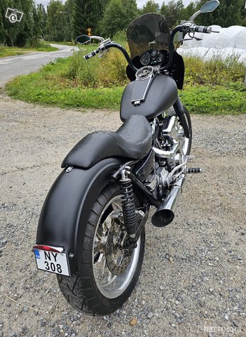 Harley-Davidson FXR 4