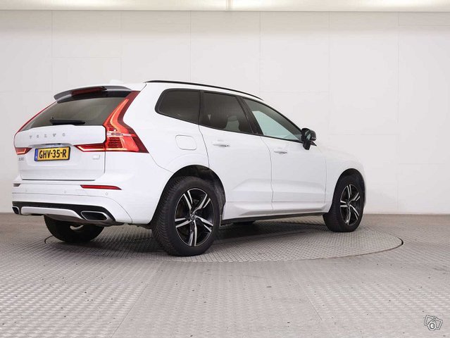 Volvo XC60 3