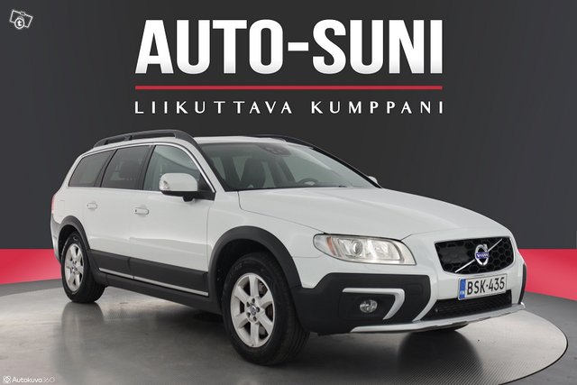 VOLVO XC70 1