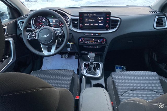 KIA CEED 9