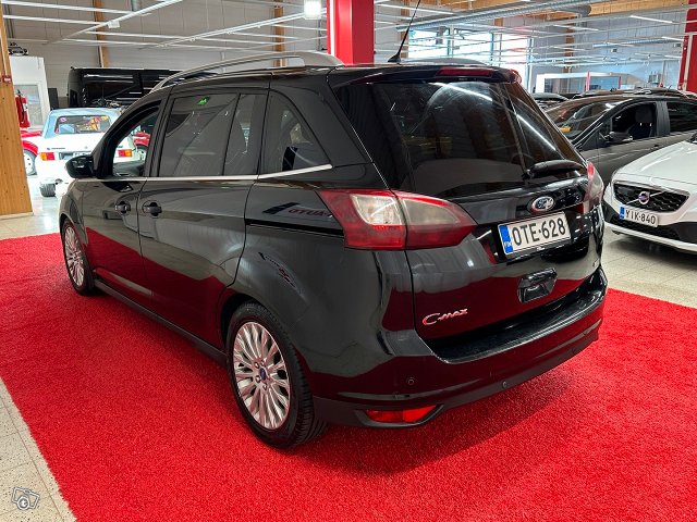 Ford Grand C-Max 9