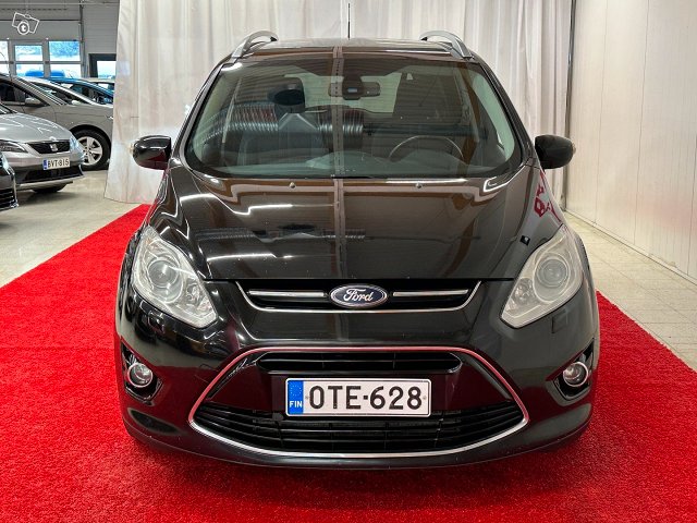 Ford Grand C-Max 11