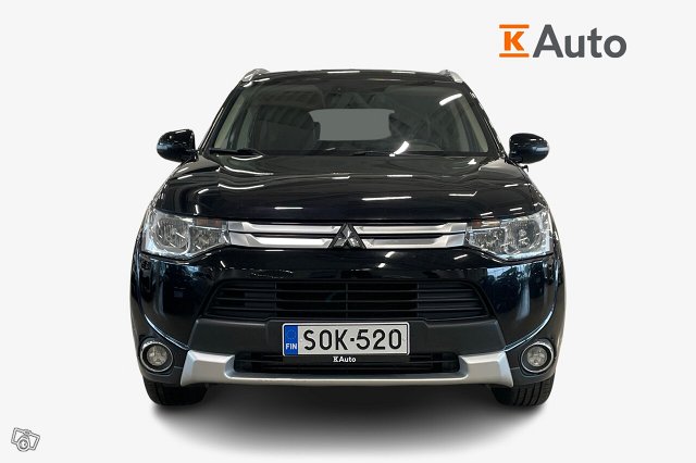 Mitsubishi Outlander 4