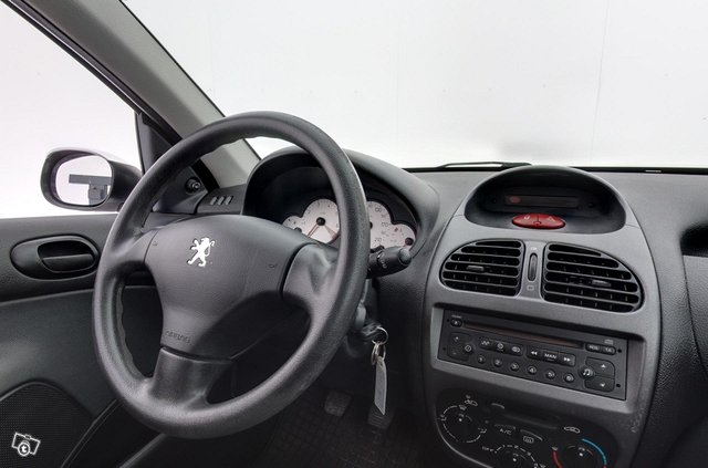 Peugeot 206 6