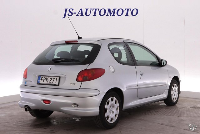 Peugeot 206 13