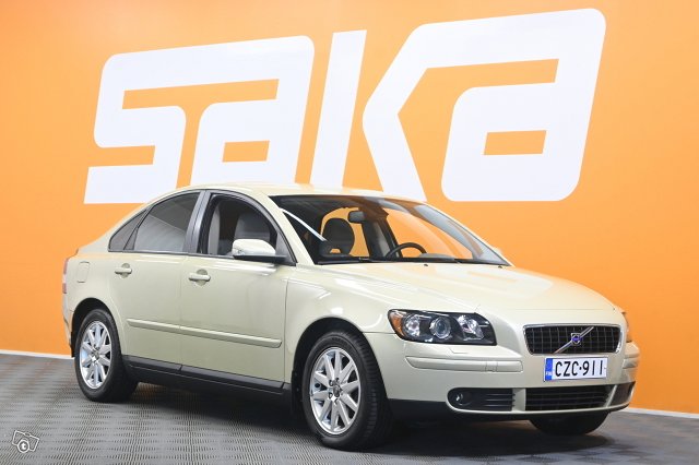 Volvo S40